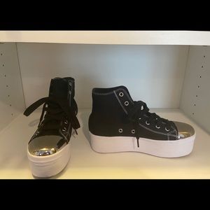 Jeffrey Campbell Hightop Flatform Sneaker